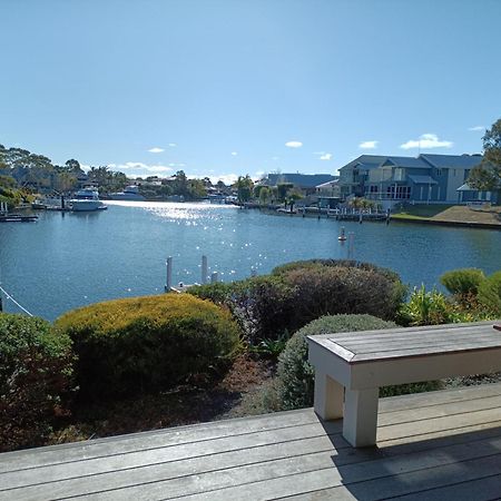 The View - Captains Cove Waterfront Resort Paynesville Exterior foto